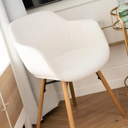 Apartment Wilcza Abdank Center Warsaw