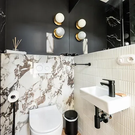 Apartment Wilcza Abdank Center Warsaw