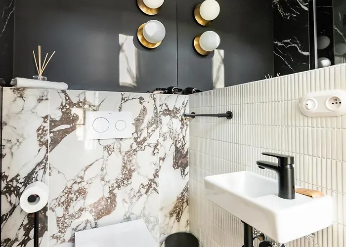 Apartment Wilcza Abdank Center By Bookinghost Warsaw